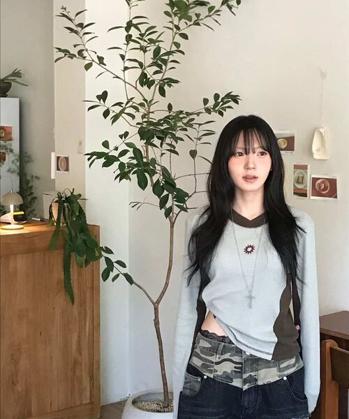S'EST(エスイーエスティー)の「Panel Sleeve Olive(Tシャツ/カットソー・メンズ・オリーブ・MEDIUM/SMALL)」の4枚目の写真