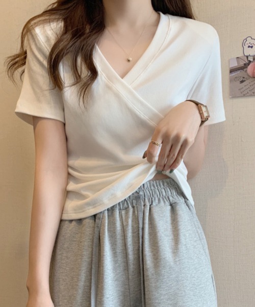 mielu（ミエル）の「クロスデザインリブニット（ニット/セーター・レディース・ホワイト/ブラック・MEDIUM/LARGE）」の11枚目の写真