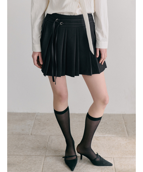 ETMON(エトモン)の「Double Pleats Skirt, Black(スカート・レディース・その他・SMALL/MEDIUM)」の1枚目の写真