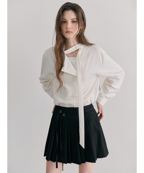 ETMON(エトモン)の「Double Pleats Skirt, Black(スカート・レディース・その他・SMALL/MEDIUM)」の5枚目の写真