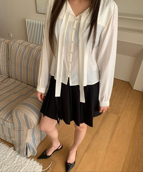 ETMON(エトモン)の「Double Pleats Skirt, Black(スカート・レディース・その他・SMALL/MEDIUM)」の8枚目の写真