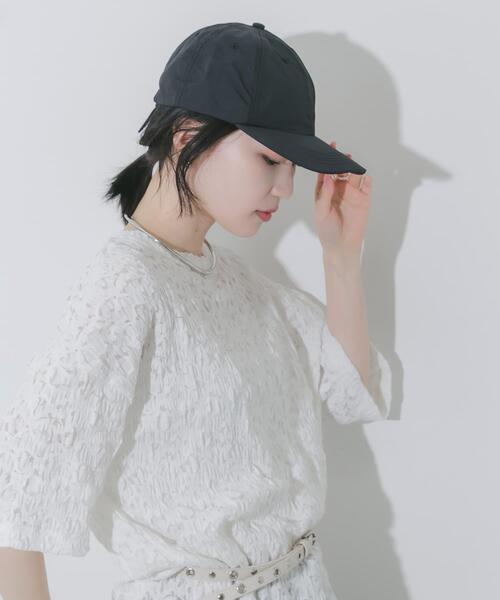 SMELLY（スメリー）の「『撥水/UVカット』ドロストナイロンキャップ（キャップ・レディース・ベージュ/ブラック・-）」の10枚目の写真