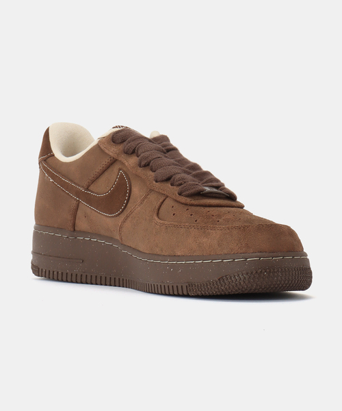 NIKE(ナイキ)の「NIKE WMNS AIR FORCE 1 '07 FQ8901-259(スニーカー・メンズ・ブラウン・28.5cm/25cm/24.5cm/24cm/23.5cm/23cm/28cm/27.5cm/27cm/26.5cm/26cm/25.5cm/29cm)」の5枚目の写真