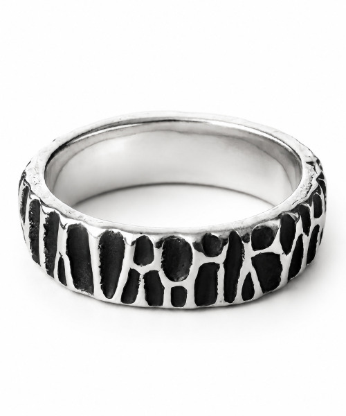 MARK-4（マーク4）の「INKBOLT RING（リング・メンズ・その他・15号/17号/20号/23号/26号）」の3枚目の写真