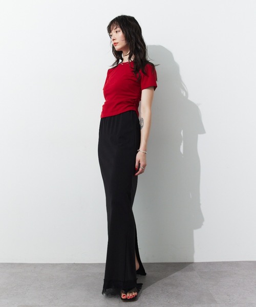 HANNE（アン）の「サイドギャザーコンパクトTEE（Tシャツ/カットソー・レディース・レッド/ホワイト/ブラック/グリーン/ブラウン・FREE）」の16枚目の写真
