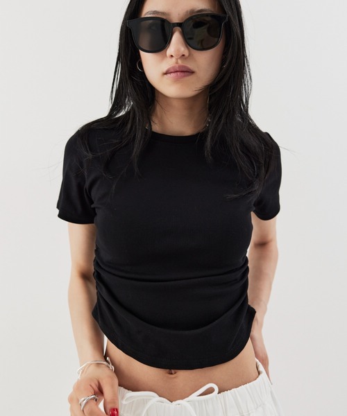 HANNE（アン）の「サイドギャザーコンパクトTEE（Tシャツ/カットソー・レディース・レッド/ホワイト/ブラック/グリーン/ブラウン・FREE）」の11枚目の写真