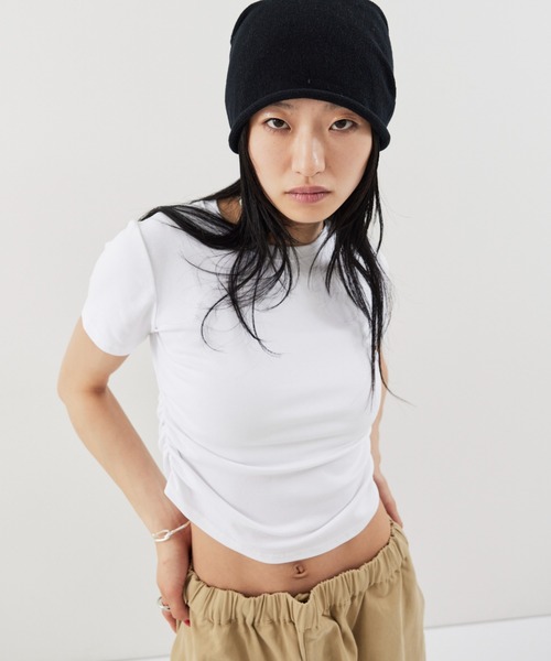 HANNE（アン）の「サイドギャザーコンパクトTEE（Tシャツ/カットソー・レディース・レッド/ホワイト/ブラック/グリーン/ブラウン・FREE）」の10枚目の写真