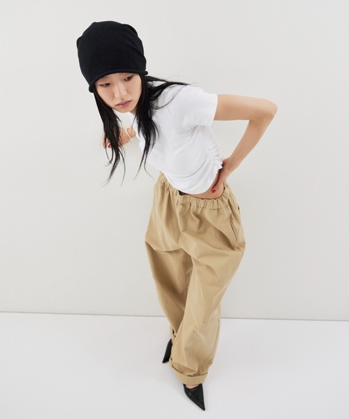 HANNE（アン）の「サイドギャザーコンパクトTEE（Tシャツ/カットソー・レディース・レッド/ホワイト/ブラック/グリーン/ブラウン・FREE）」の7枚目の写真
