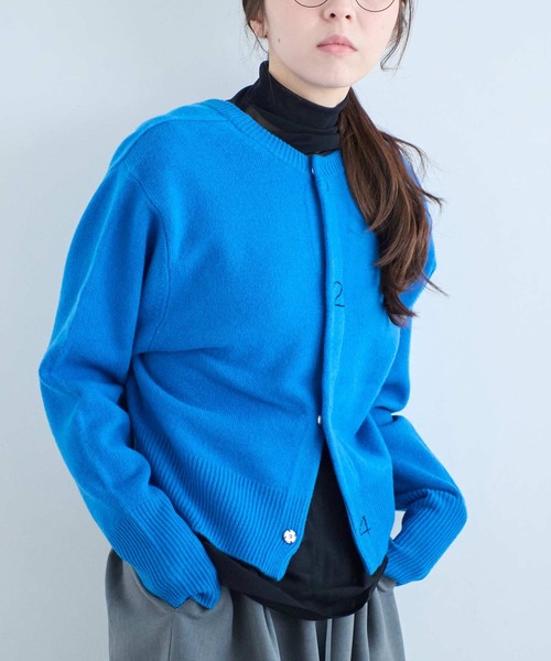 I am I in fact...(アイアムアイインファクト)の「SUSIE クルーカーディガン(ニット/セーター・レディース・ブラック/イエロー/グレー/ホワイト/ブルー・FREE)」の12枚目の写真