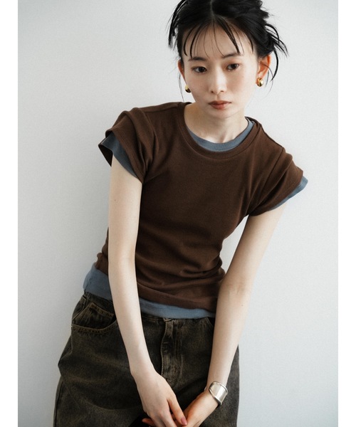Katrin TOKYO(カトリーントーキョー)の「minimal rib tee(Tシャツ/カットソー・レディース・ダークブラウン/ヘザーグレー/ブルー系/イエロー系・FREE/XS)」の3枚目の写真