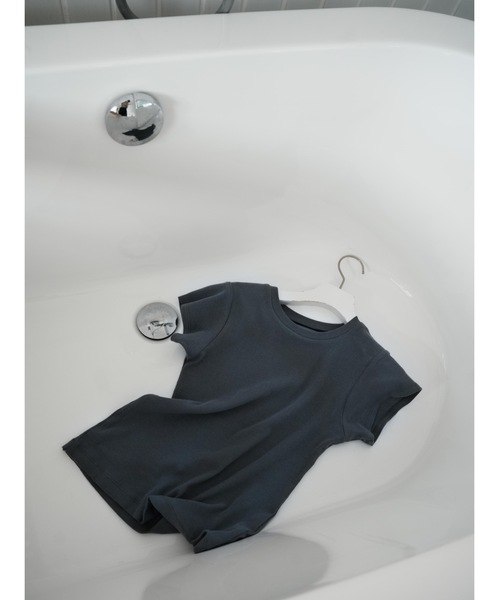 Katrin TOKYO(カトリーントーキョー)の「minimal rib tee(Tシャツ/カットソー・レディース・ダークブラウン/ヘザーグレー/ブルー系/イエロー系・FREE/XS)」の8枚目の写真