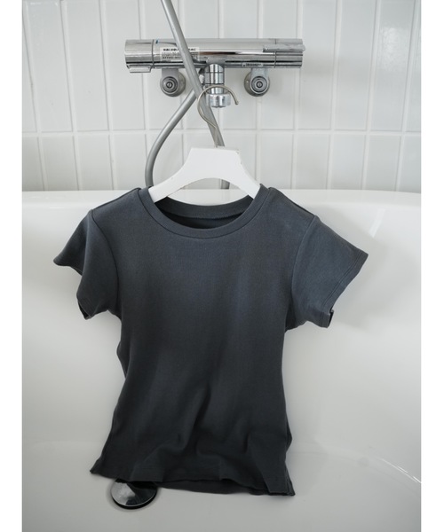 Katrin TOKYO(カトリーントーキョー)の「minimal rib tee(Tシャツ/カットソー・レディース・ダークブラウン/ヘザーグレー/ブルー系/イエロー系・FREE/XS)」の7枚目の写真