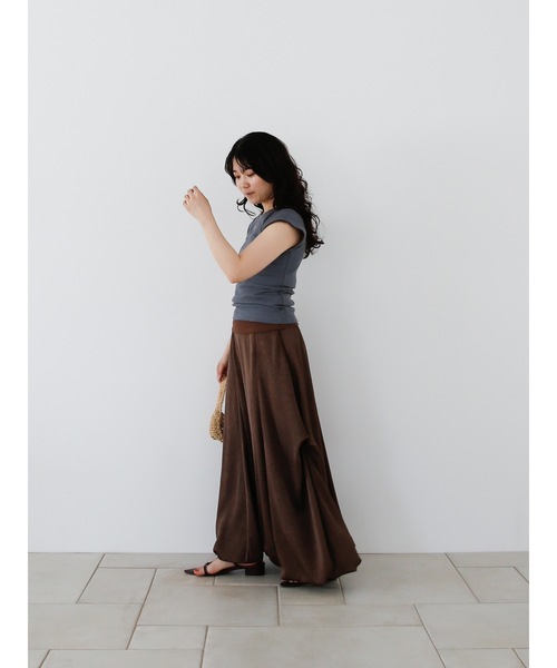 Katrin TOKYO(カトリーントーキョー)の「minimal rib tee(Tシャツ/カットソー・レディース・ダークブラウン/ヘザーグレー/ブルー系/イエロー系・FREE/XS)」の16枚目の写真