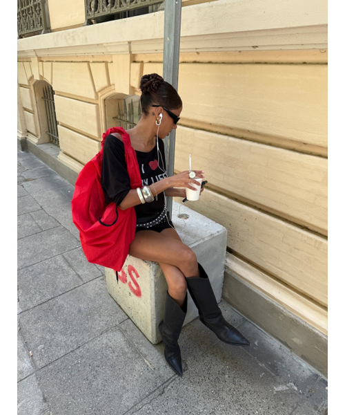 ACOC(アコック)の「Large Tangle Twist Bag_Red(ショルダーバッグ・レディース・その他・FREE)」の4枚目の写真