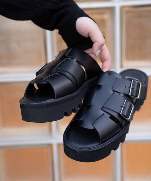 BEAUTIFUL SHOES(ビューティフルシューズ)の「GURKHA SANDALS(TWEETY SOLE)(サンダル・レディース・ブラック・24/23)」の1枚目の写真