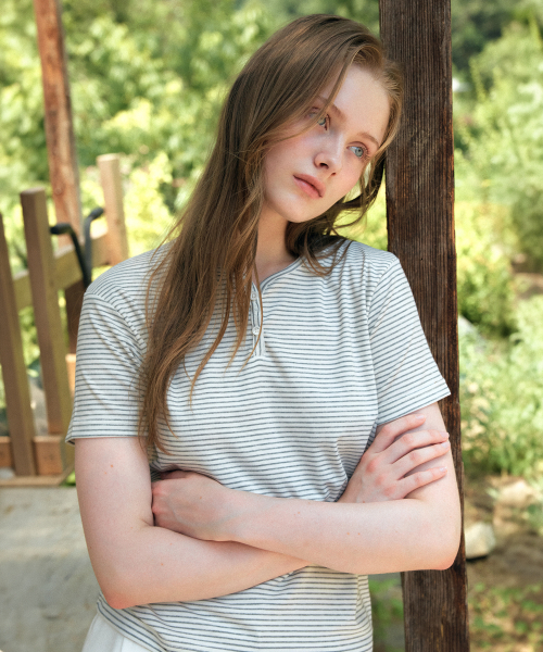 YUPPE(ヨッペ)の「ストライプテンセルTシャツ_アイボリー(Tシャツ/カットソー・レディース・その他・MEDIUM/SMALL)」の2枚目の写真