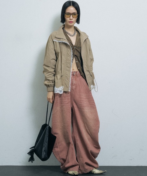 yae（ヤエ）の「Super wide curve denim / スーパーワイドカーブデニム（デニムパンツ・レディース・ピンク・38/36）」の7枚目の写真