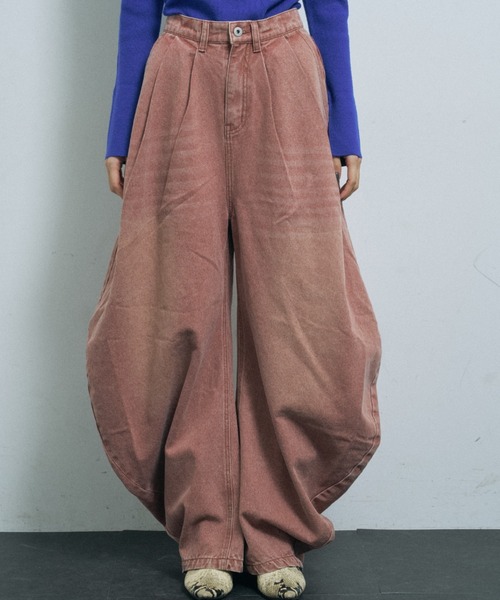 yae（ヤエ）の「Super wide curve denim / スーパーワイドカーブデニム（デニムパンツ・レディース・ピンク・38/36）」の8枚目の写真