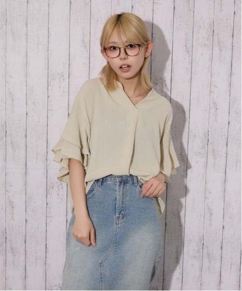 GORGE（ゴージ）の「《袖フリル・抜け感》カットスキッパーシャツ／フェミニン×ナチュラル／春夏／全4色（シャツ/ブラウス・レディース・ブラック/チャコール/アイボリー/ブルー・F）」の14枚目の写真