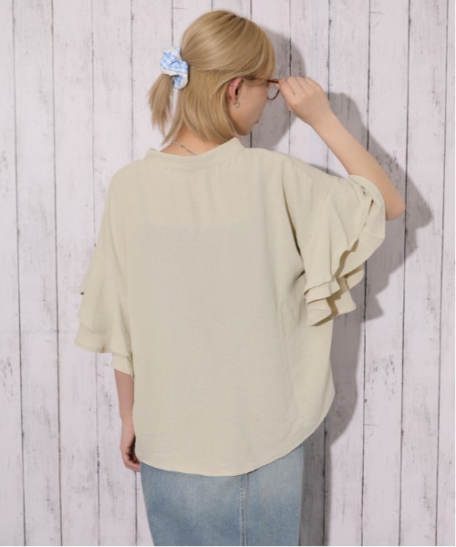 GORGE（ゴージ）の「《袖フリル・抜け感》カットスキッパーシャツ／フェミニン×ナチュラル／春夏／全4色（シャツ/ブラウス・レディース・ブラック/チャコール/アイボリー/ブルー・F）」の17枚目の写真