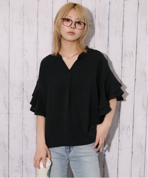 GORGE（ゴージ）の「《袖フリル・抜け感》カットスキッパーシャツ／フェミニン×ナチュラル／春夏／全4色（シャツ/ブラウス・レディース・ブラック/チャコール/アイボリー/ブルー・F）」の18枚目の写真