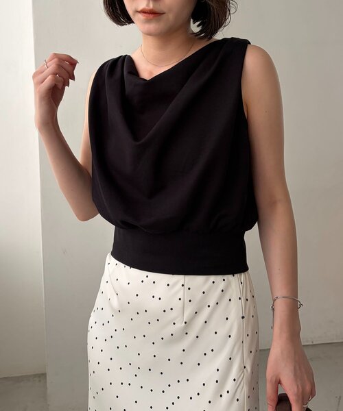 CAPRICIEUX LE'MAGE（カプリシューレマージュ）の「ドレープノースリT（Tシャツ/カットソー・レディース・ホワイト系その他/ライトグレー/ブラック・FREE）」の3枚目の写真