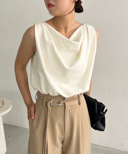 CAPRICIEUX LE'MAGE（カプリシューレマージュ）の「ドレープノースリT（Tシャツ/カットソー・レディース・ホワイト系その他/ライトグレー/ブラック・FREE）」の12枚目の写真