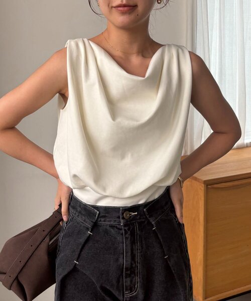 CAPRICIEUX LE'MAGE（カプリシューレマージュ）の「ドレープノースリT（Tシャツ/カットソー・レディース・ホワイト系その他/ライトグレー/ブラック・FREE）」の20枚目の写真