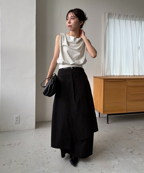 CAPRICIEUX LE'MAGE（カプリシューレマージュ）の「ドレープノースリT（Tシャツ/カットソー・レディース・ホワイト系その他/ライトグレー/ブラック・FREE）」の9枚目の写真