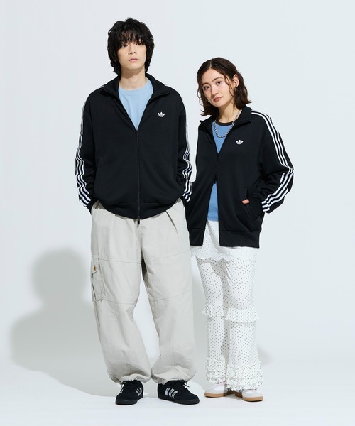 adidas(アディダス)の「FBニット トラックトップ / ジャージ / トラックジャケット / アディダスオリジナルス adidas Originals(ジャージ・メンズ・ブラック・XX-LARGE/X-SMALL/X-LARGE/SMALL/XX-SMALL/3XL/LARGE/MEDIUM)」の2枚目の写真