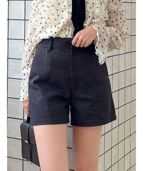 dazzlin(ダズリン)の「アソートショートパンツ(その他パンツ・レディース・チャコールグレー/ブラウン・SMALL/MEDIUM)」の1枚目の写真