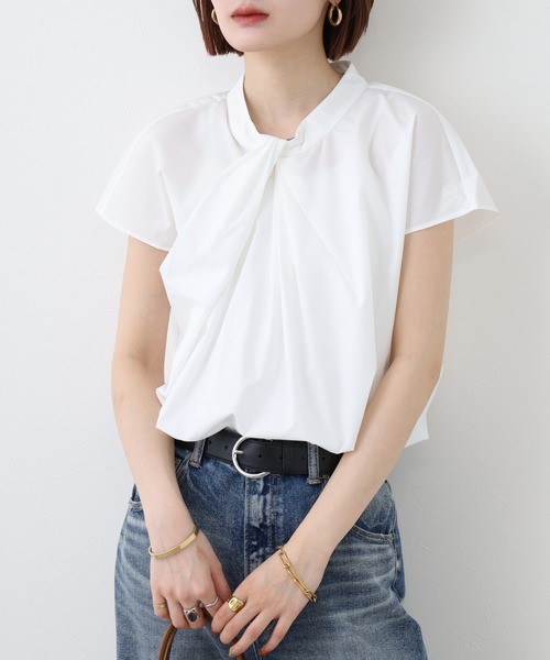 LUCA(ルカ)の「ボウタイ半袖ブラウス(シャツ/ブラウス・レディース・オフホワイト・FREE)」の3枚目の写真