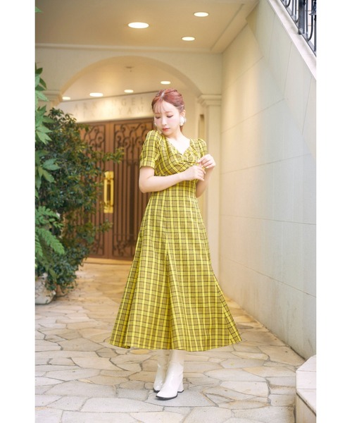 MISTREASS（ミストレアス）の「Multicolor Plaid Power Shoulder Dress（ワンピース・レディース・イエロー/ライトブルー・FREE）」の3枚目の写真