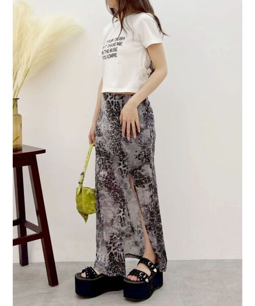 EVRIS(エヴリス)の「バックオープンクロップドTシャツ(Tシャツ/カットソー・レディース・ブラック/ホワイト/ブルー・FREE)」の15枚目の写真