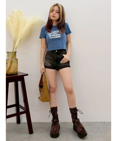 EVRIS(エヴリス)の「バックオープンクロップドTシャツ(Tシャツ/カットソー・レディース・ブラック/ホワイト/ブルー・FREE)」の22枚目の写真