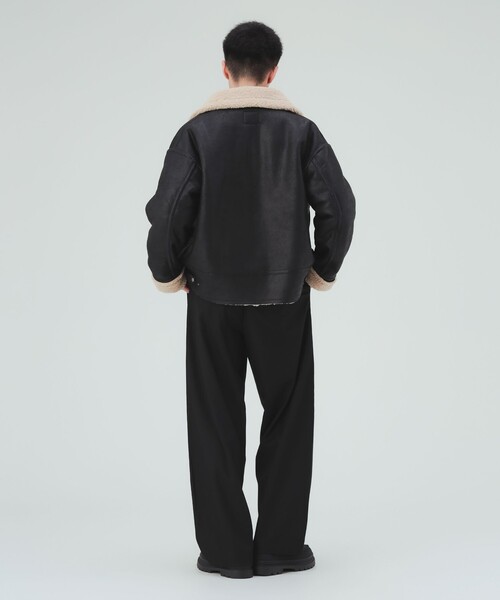 BEAMS HEART(ビームスハート)の「ワイドストレート カーブパンツ(チノパンツ・メンズ・ブラック/チャコールグレー・SMALL/MEDIUM/LARGE)」の9枚目の写真