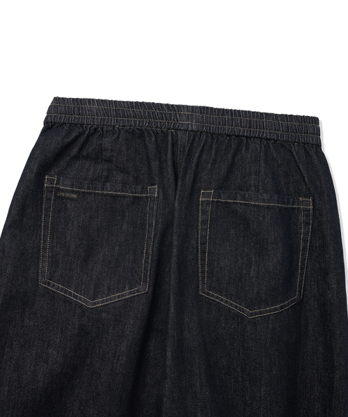 LIFE WORK（ライフワーク）の「レディース LW4 ボリュームツーピンタックデニムパンツ（デニムパンツ・レディース・インディゴブルー・SMALL/MEDIUM）」の4枚目の写真