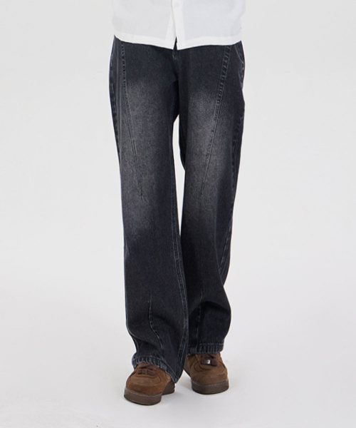 MAKEITTO（メイキット）の「セミワイドダートデニムパンツ_ブラック（デニムパンツ・メンズ・その他・SMALL/MEDIUM/LARGE/X-LARGE）」の2枚目の写真