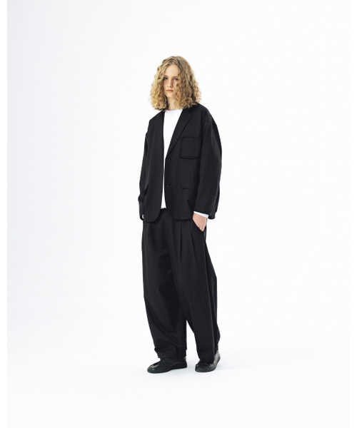 ANGLAN(アングラン)の「Mix Structured Blazer - Black(テーラードジャケット・メンズ・その他・ONE SIZE)」の4枚目の写真