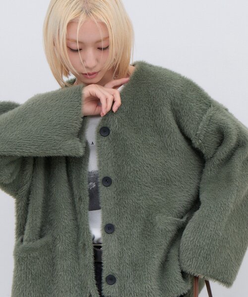 CIAOPANIC TYPY(チャオパニックティピー)の「∴高密度ファーニットジャケット(ノーカラージャケット・レディース・ブラウン/グレー/カーキ・ONE SIZE)」の3枚目の写真