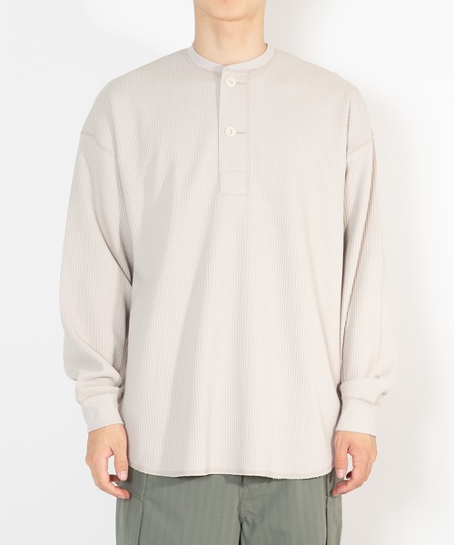 DAIWA PIER39(ダイワピア39)の「TECH THERMAL HENLEY L/S BE-33026W(Tシャツ/カットソー・メンズ・ブラック/ネイビー/オフホワイト・X-LARGE/SMALL/MEDIUM/LARGE)」の6枚目の写真