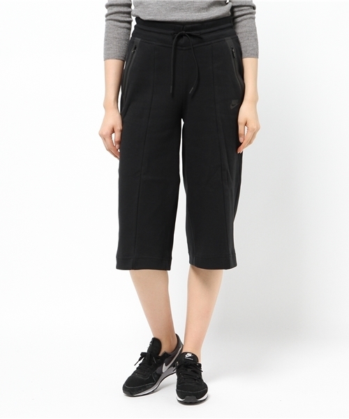 NIKE WMNS TECH FLEECE CAPRI KNIT PANT【SP】 NIKE WMNS TECH FLEECE CAPRI KNIT PANT【SP】