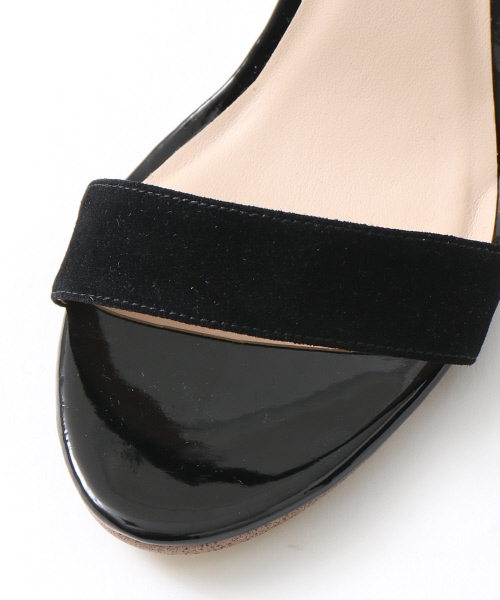 アンクルストラップサンダル