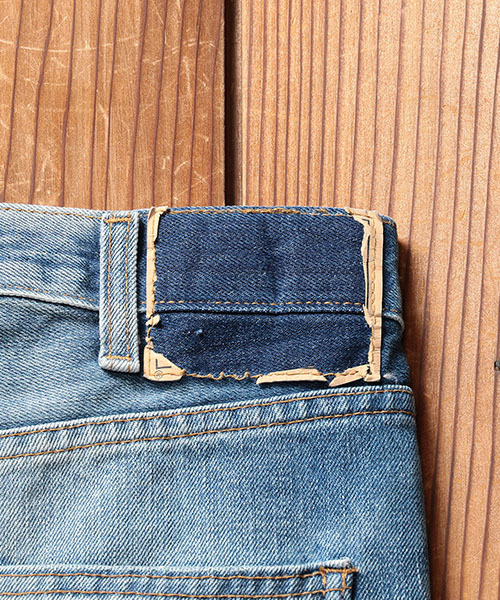 LEVI'S VINTAGE CLOTHING(リーバイスビンテージクロージング)の「LEVI'S(R) VINTAGE CLOTHING 1969 606(R) ジーンズ インディゴブルー OLD MAN(デニムパンツ・メンズ・インディゴブルー・28inch/30inch/31inch/29inch/32inch/34inch/33inch)」の18枚目の写真