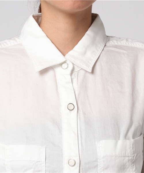 Moname（モナーム）の「■Moname   ビッグシルエット シャツ ドロップショルダー   41161062（シャツ/ブラウス・レディース・ネイビー/ホワイト/サックスブルー/カーキ/ピンク系その他/レモンイエロー・S/M/XS）」の10枚目の写真