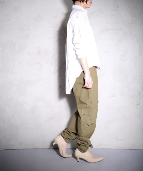 antiqua(アンティカ)の「裾リブカーゴパンツ(カーゴパンツ・レディース・カーキ/ベージュ・FREE)」の16枚目の写真