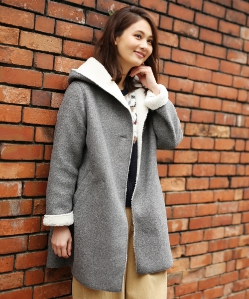 GLOBAL WORK(グローバルワーク)の「ボアボンディングコート/759652(その他アウター・レディース・ダークグレー/ベージュ/ネイビー・LARGE/MEDIUM)」の1枚目の写真