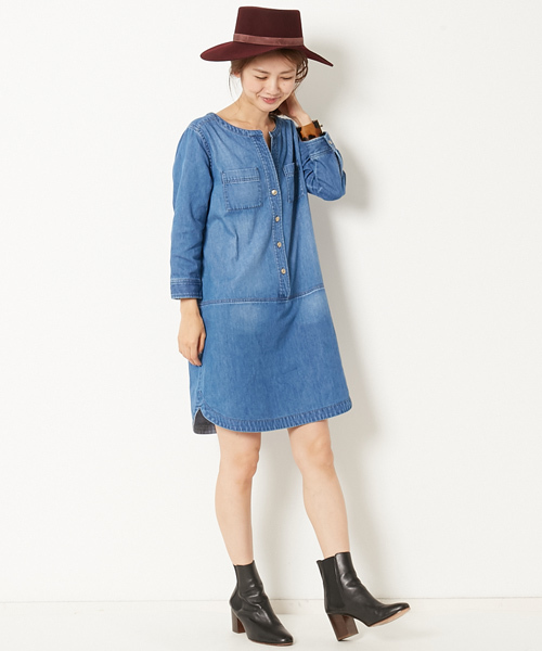 AMERICAN RAG CIE(アメリカンラグシー)の「ノーカラーデニムワンピース【WEB限定】(ワンピース・レディース・インディゴブルー・FREE)」の16枚目の写真