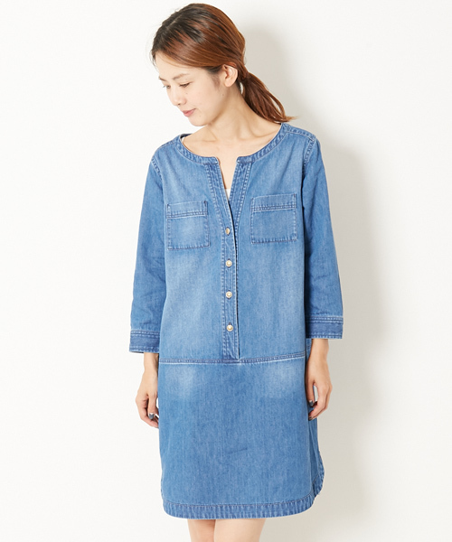AMERICAN RAG CIE(アメリカンラグシー)の「ノーカラーデニムワンピース【WEB限定】(ワンピース・レディース・インディゴブルー・FREE)」の14枚目の写真