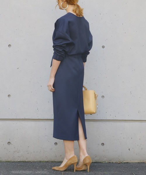 Liesse（リエス）の「ウエストリボンゆるタイトスカート（スカート・レディース・オフホワイト/ネイビー/ベージュ・S/M）」の6枚目の写真